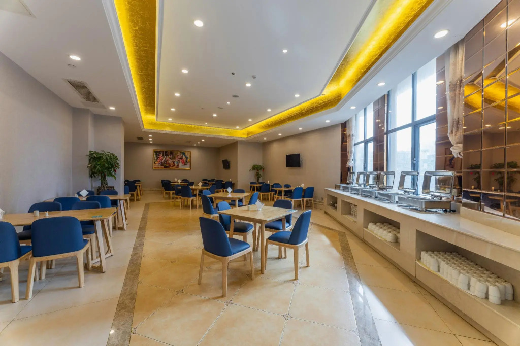 Vienna International Hotel (Nanchang BayiSquare Shangshagou Station))