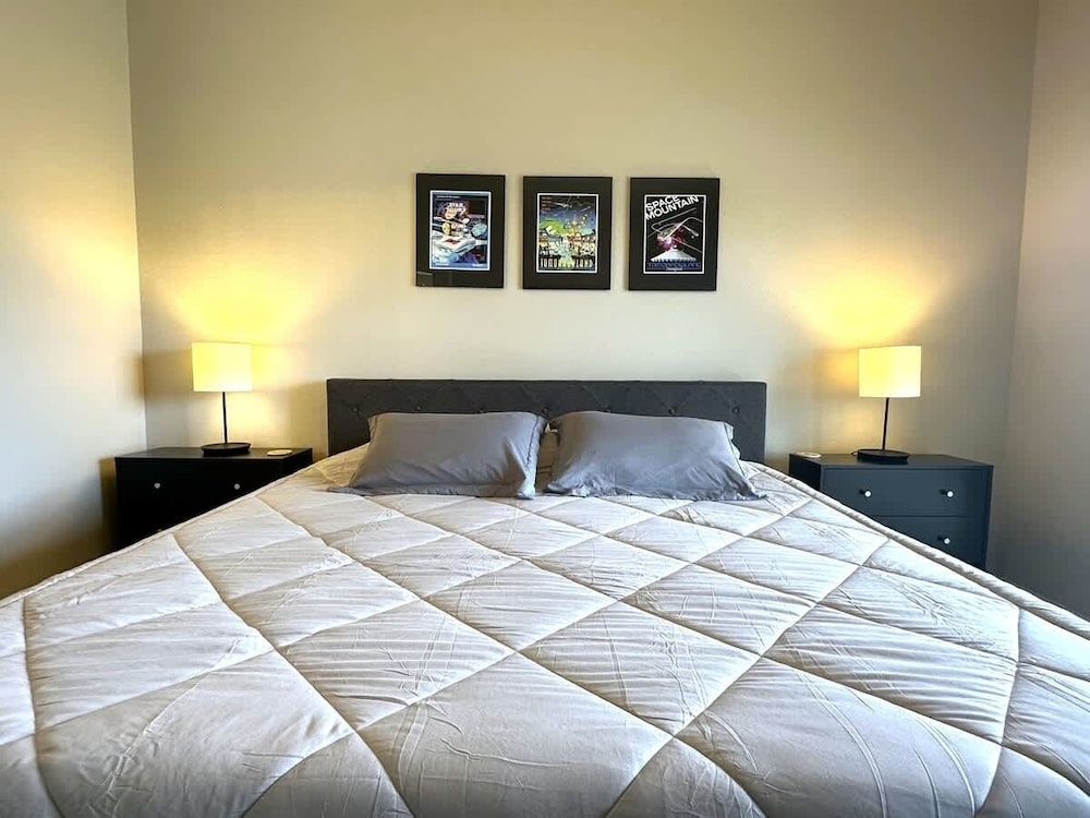 Very Near Disney 3 Bd Condo Walmart 1 Min Away 3 Bedroom Townhouse