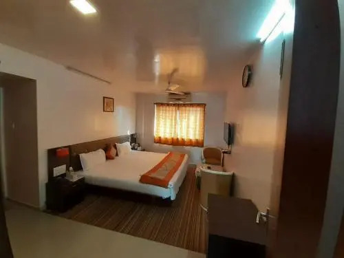 Asian International Hotel