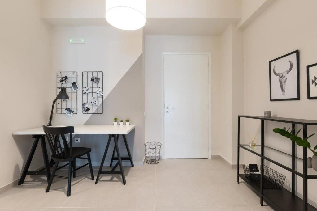 Modern Flat next to the USA Embassy by UPSTREET