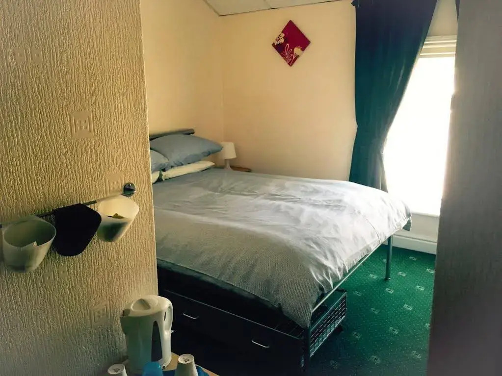Kingsway Hotel
