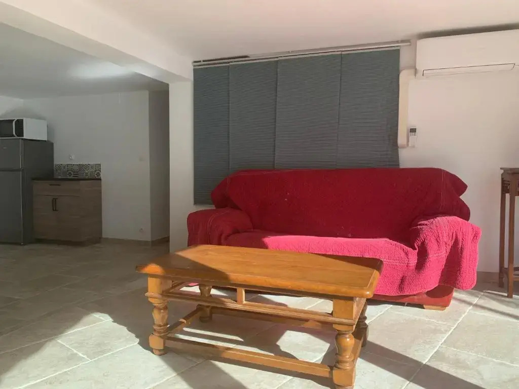 T2 40m2 + jardin à 10min à pied des plages