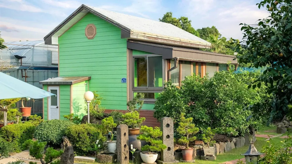Jeju Jeonwonsaenghwal Diorem Pension