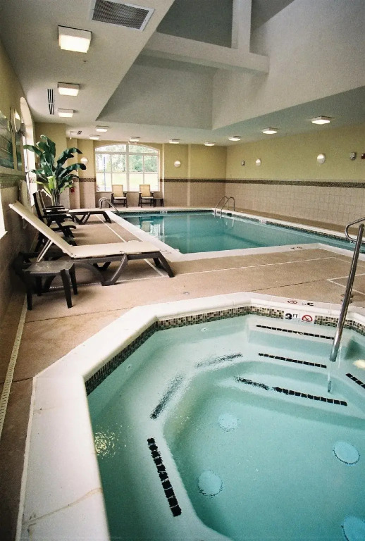 Country Inn & Suites by Radisson, Fredericksburg, VA