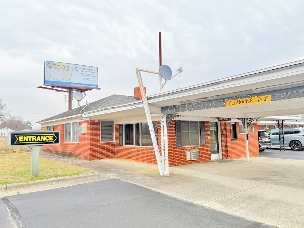 Deluxe inn