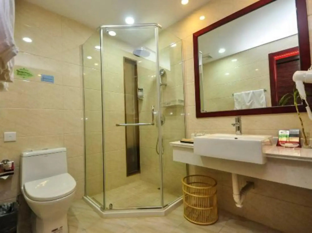 Oriental Hotel