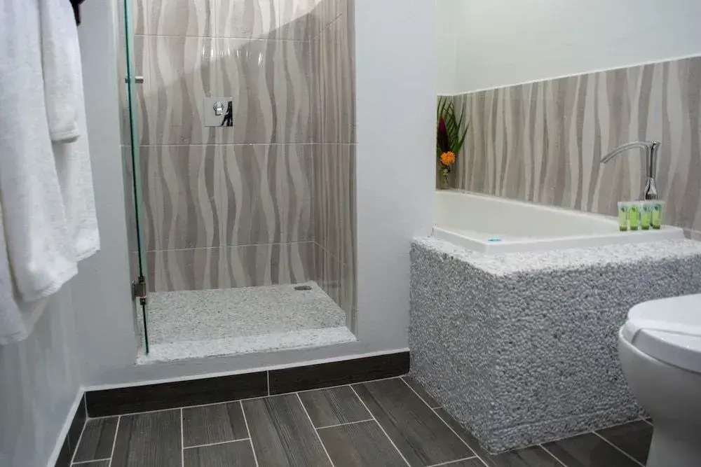 carver suites