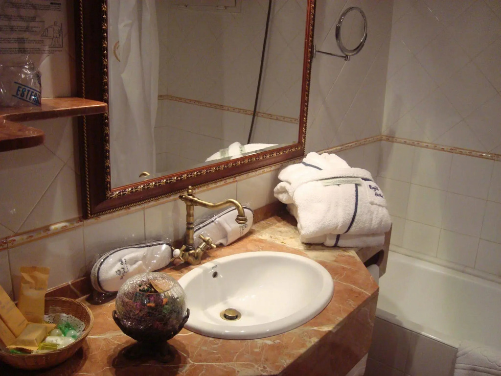 Отель Rigat Park & Spa