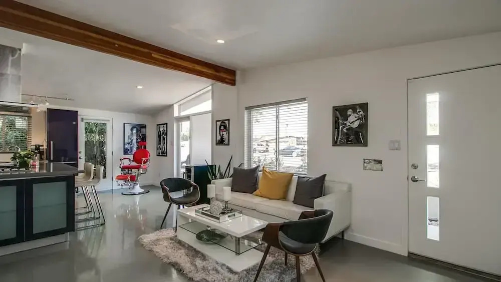 Mid-century Modern W/backyard Oasis, Putting Green