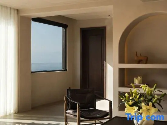 | HolidayVilla Cliff Sea View Guesthouse | holidayVilla