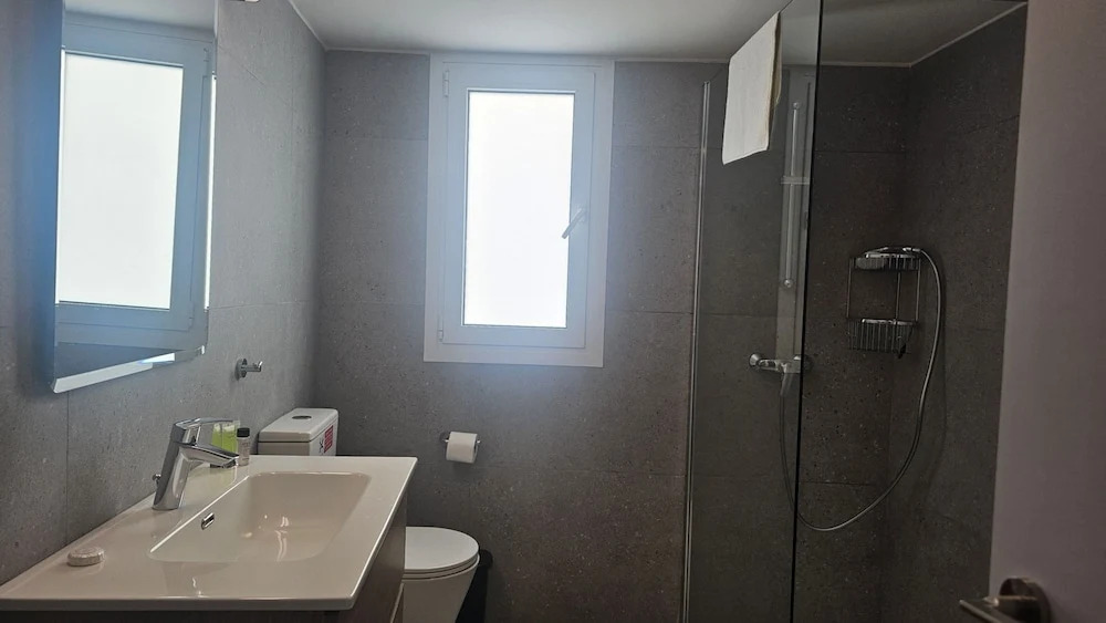 92 NIC - Stay Hydra Comfort Apartment