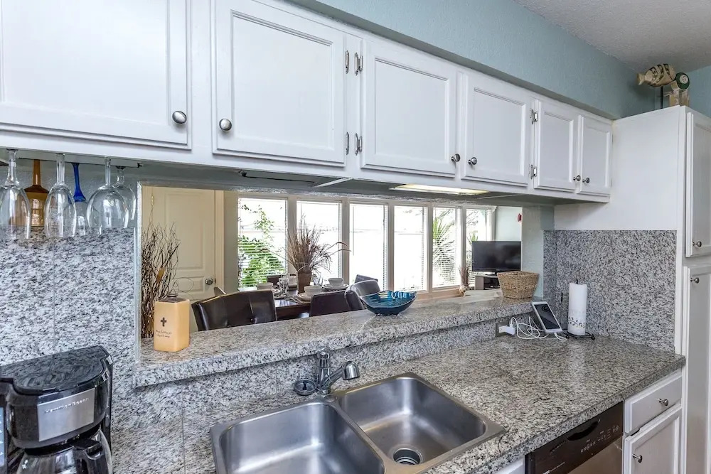 Waterfront 3BR Condo w/ Dock by RedAwning