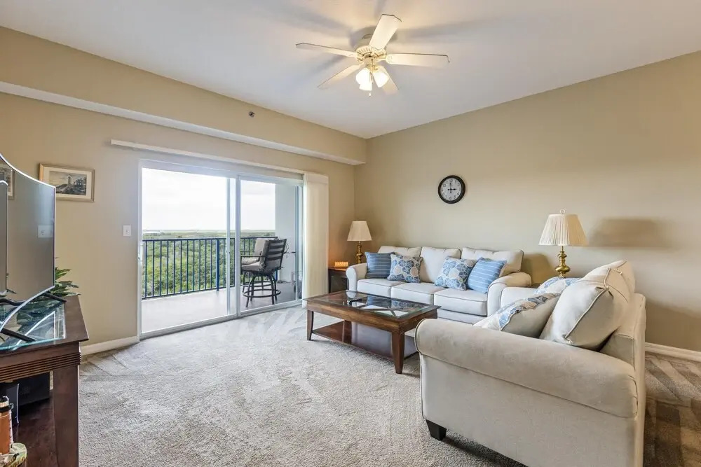 Estuary Views Close to Pool Amenities Walk to Beach 9 505