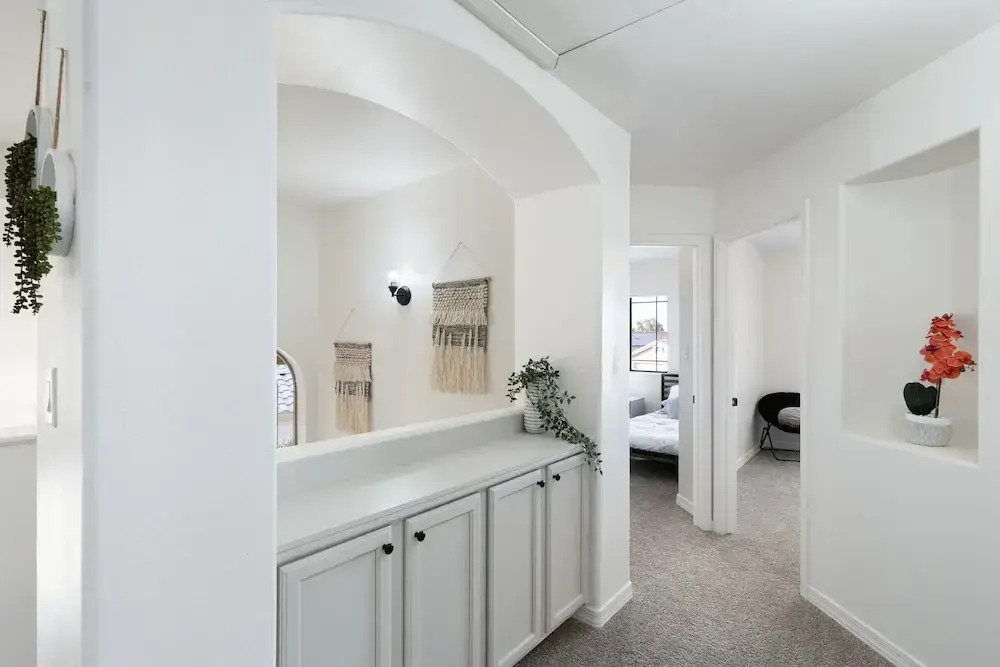 5 BD Gilbert Home 4 Min to Downtown