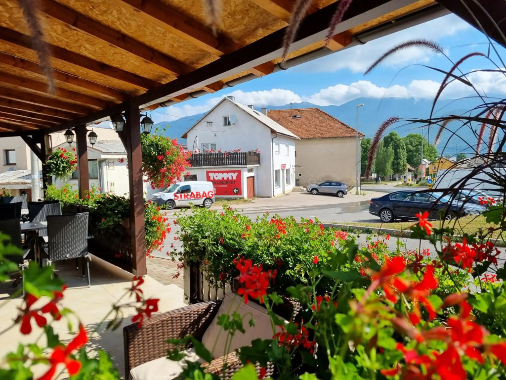 Apartments and Rooms Jerkovic