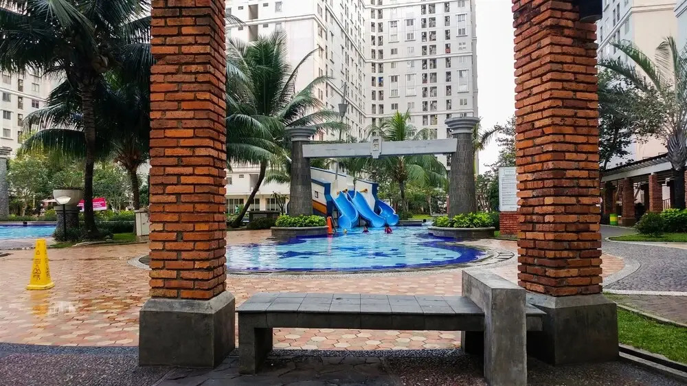 Simply Warm 2BR Green Palace Apartment