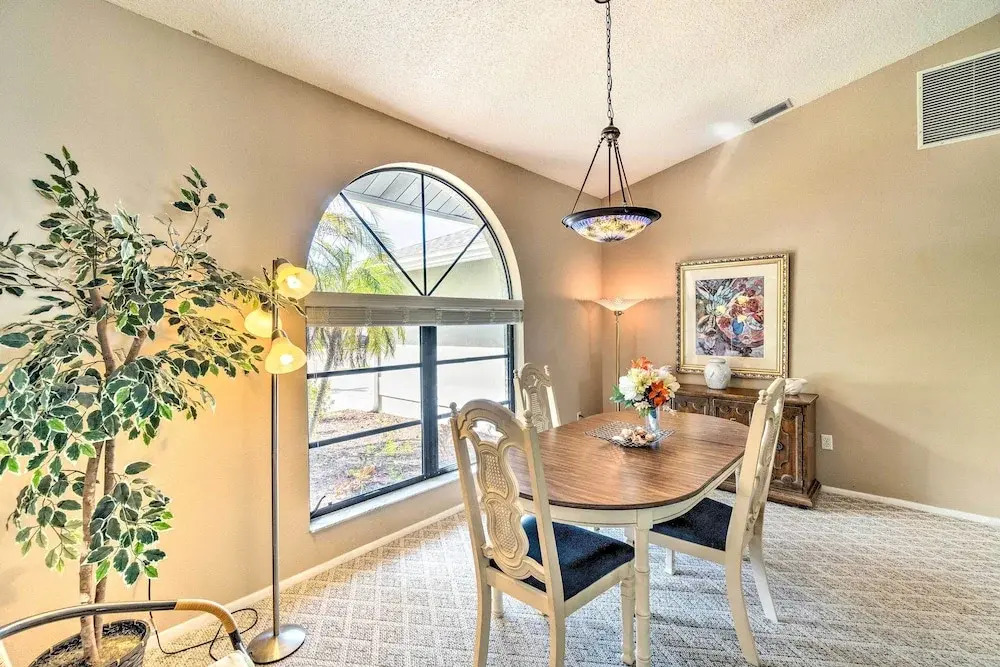 4 Mi to Beaches: Home w/ Lanai & Yard in Venice!