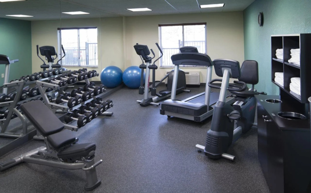 Holiday Inn Express & Suites High Point South by IHG