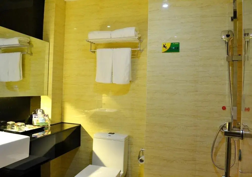 Bella Ingenious Hotel