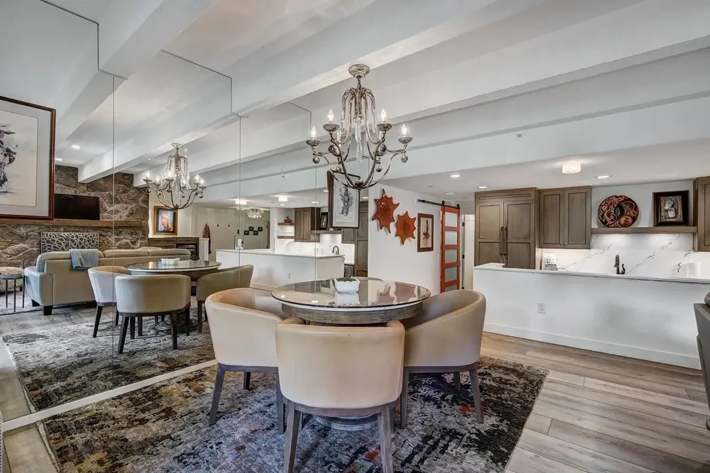 2 BR Next to Eagle River in the Heart of Vail