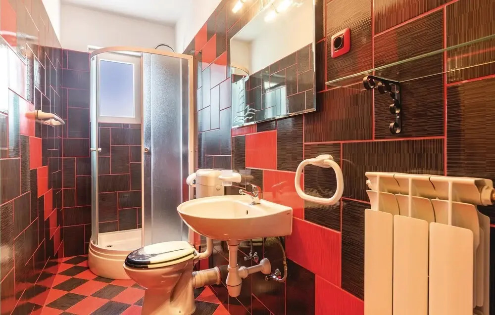 3 Bedroom Gorgeous Home In Putini