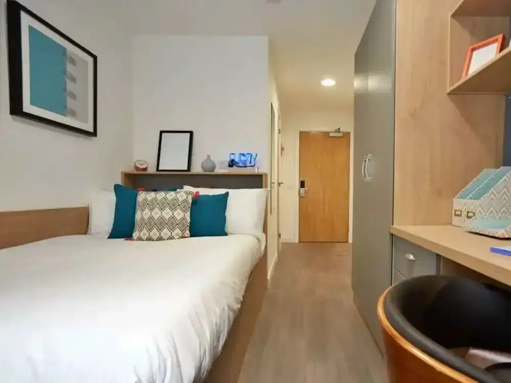 Vibrant Rooms in ABERDEEN - SK - Campus Accommodation