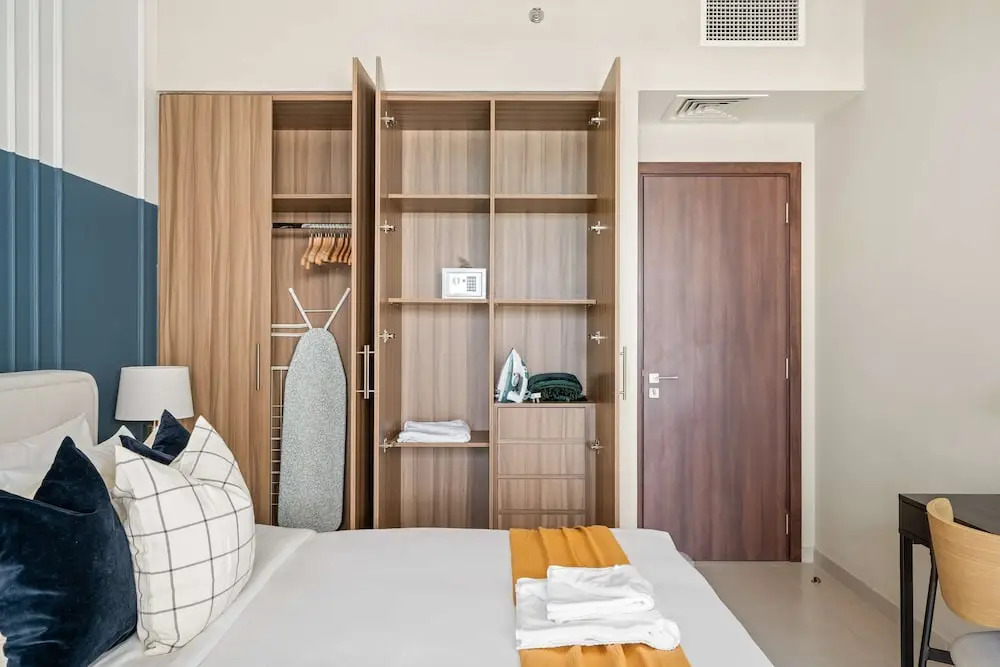 Silkhaus Luxury 2BR Maid Free Beach Access