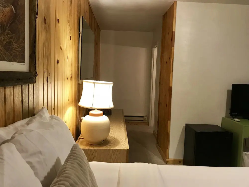 Colter's Lodge