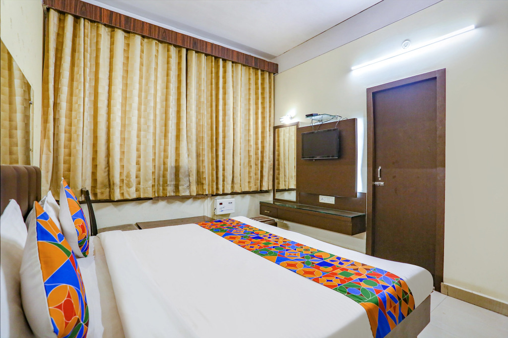 FabHotel Kanha Classic