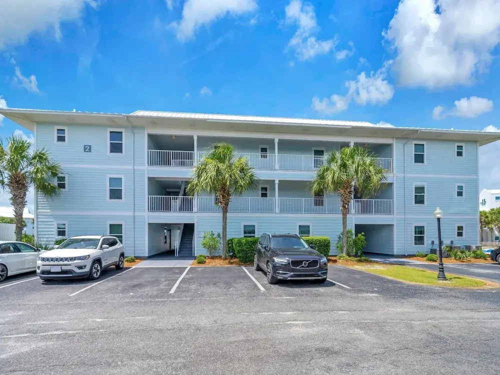 Beachside Villas 214