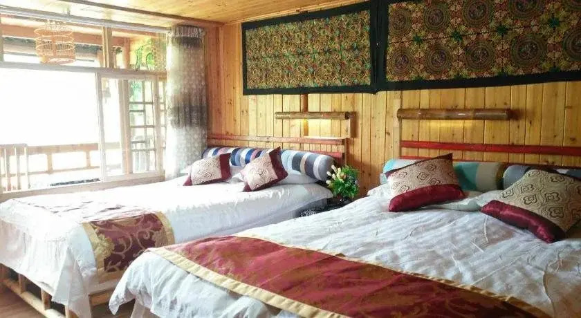 Dong Village Hotel