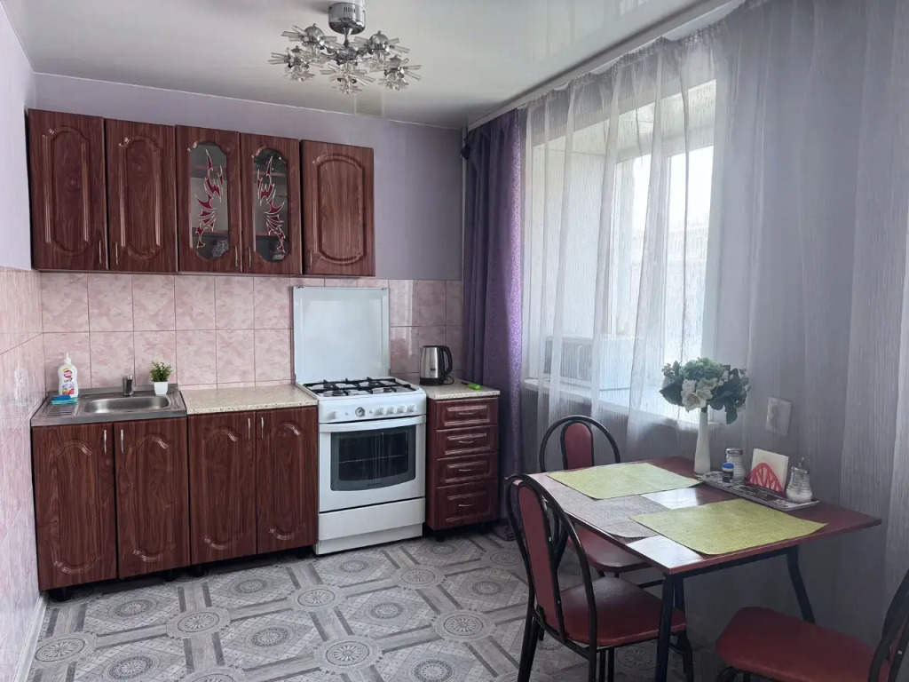 Аврора на улице Дзержинского 10