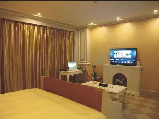 Changxing Changhong Theme Hotel