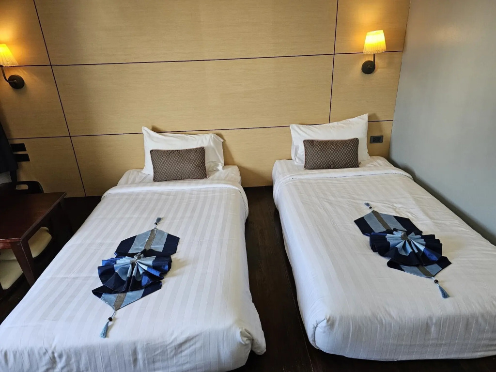Montree Phuket Hotel