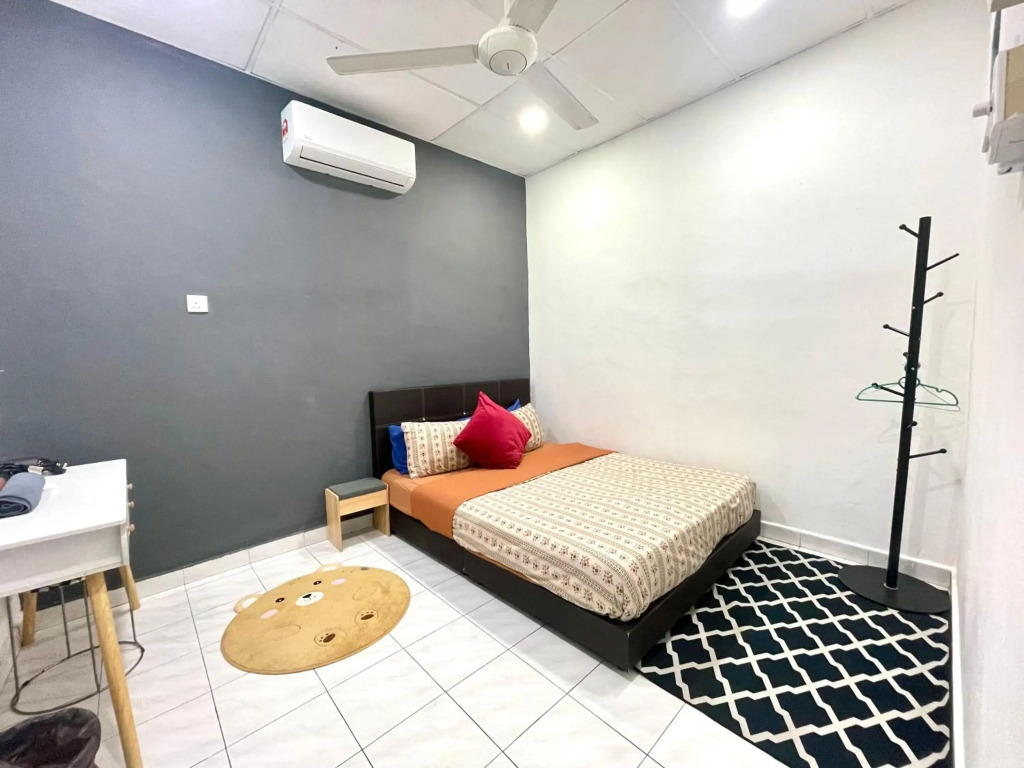 Cozy Murni 14th Entire 3 Bedroom House at Alma Bkt Mertajam