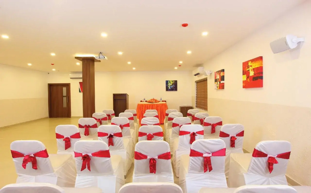 Park Residency Adoor