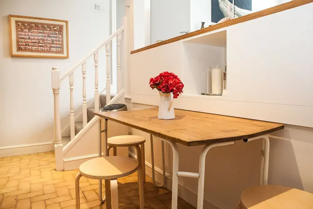 Beautiful 1 Bedroom Apartment in Kensington