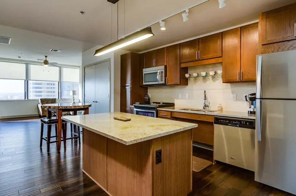 Apartments-Stay Smart Akard Street