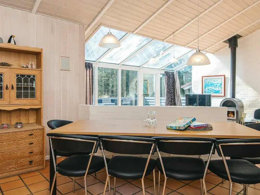 10 person holiday home in Blåvand