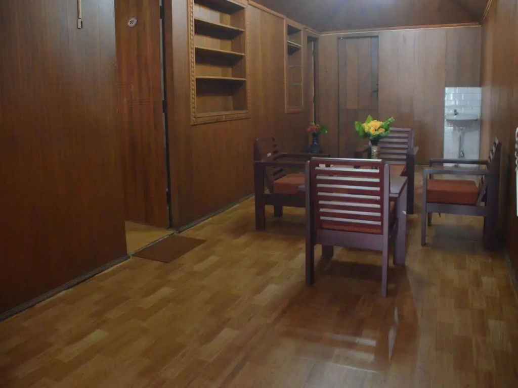 Hotel Sms Residency