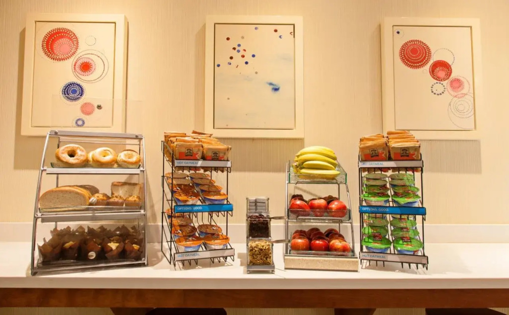Holiday Inn Express Hotel & Suites Fishermans Wharf by IHG