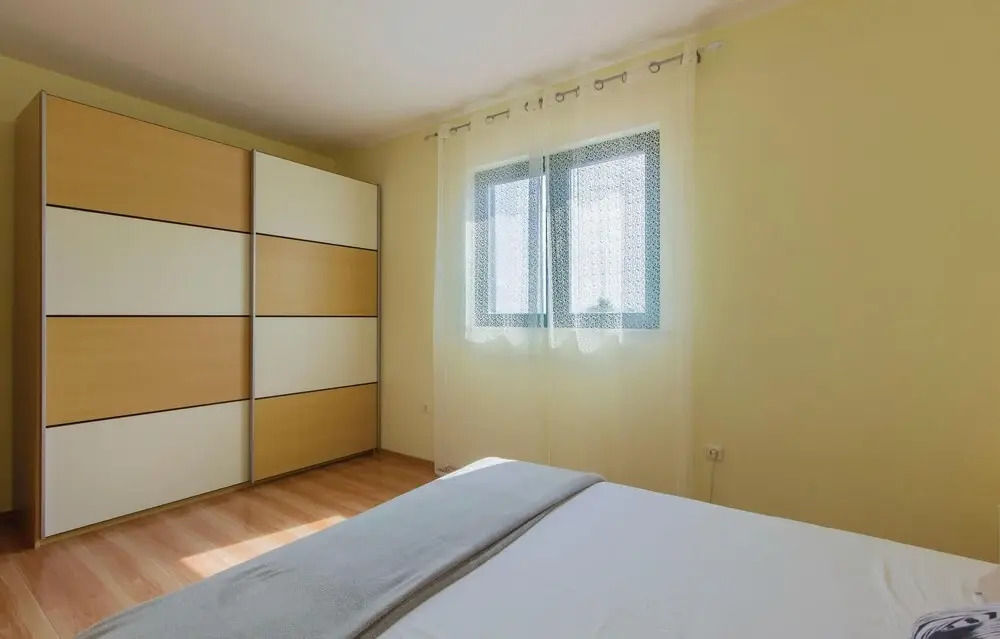 Amazing Home in Stobrec With Wifi and 4 Bedrooms