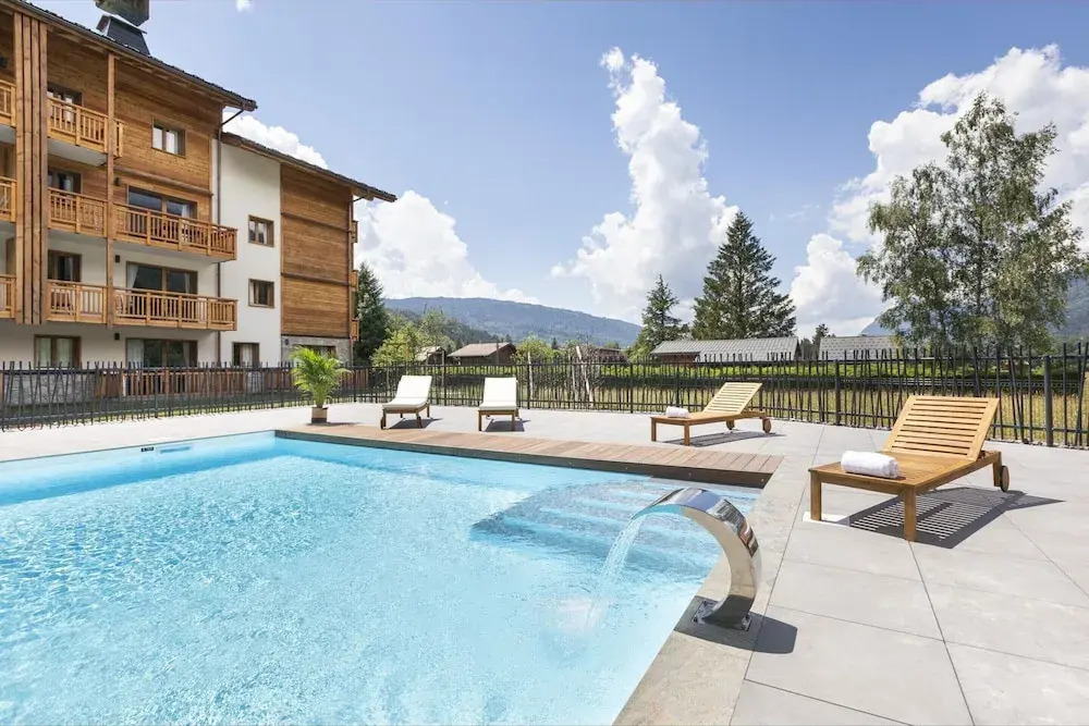 Apartment in Samoens With Spa and Pool