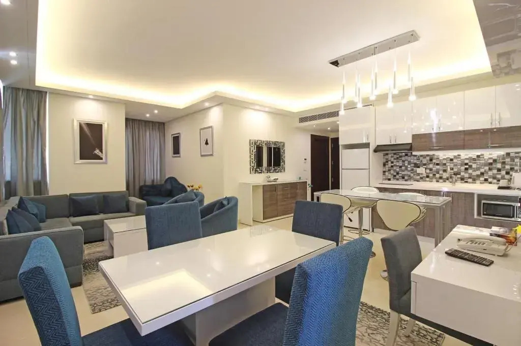 Palm Ville Suites