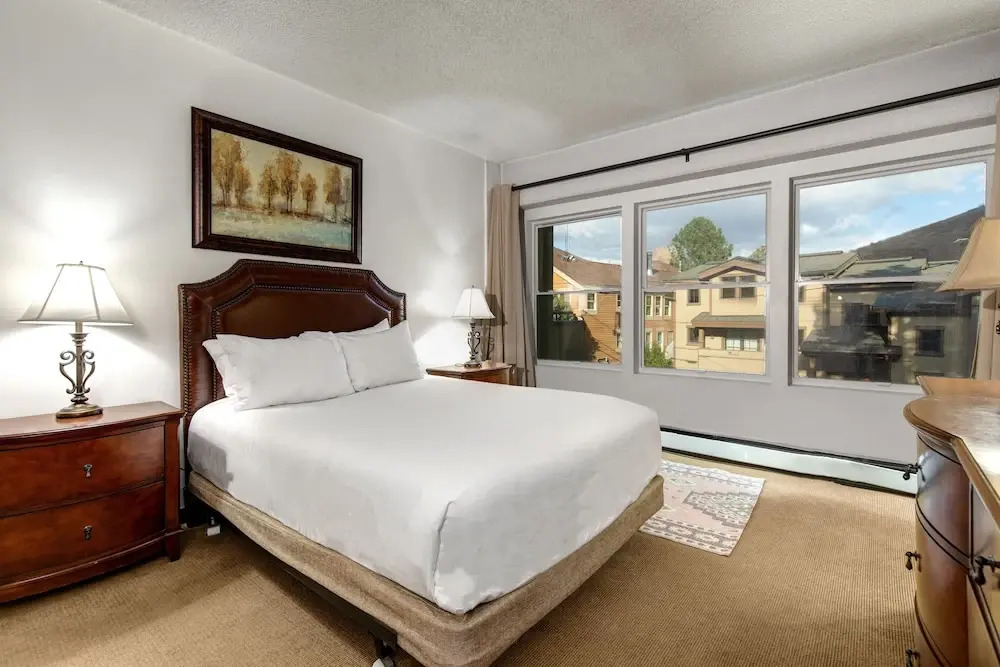 Edelweiss Haus 113a 1 Bedroom Condo by RedAwning