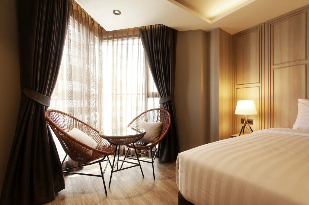@Nares Hotel