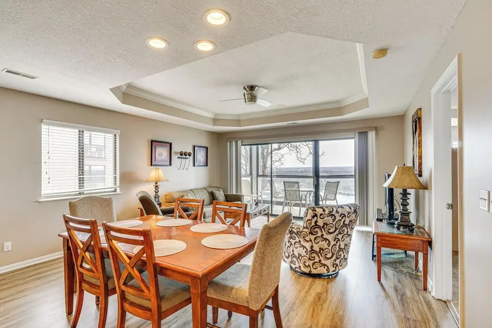 Lake Ozark Condo Rental w/ View & Pool Access!
