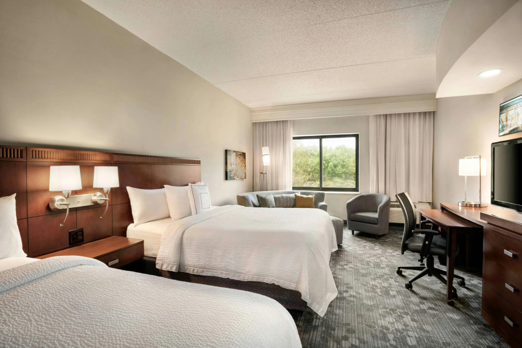 Courtyard by Marriott Middletown Goshen
