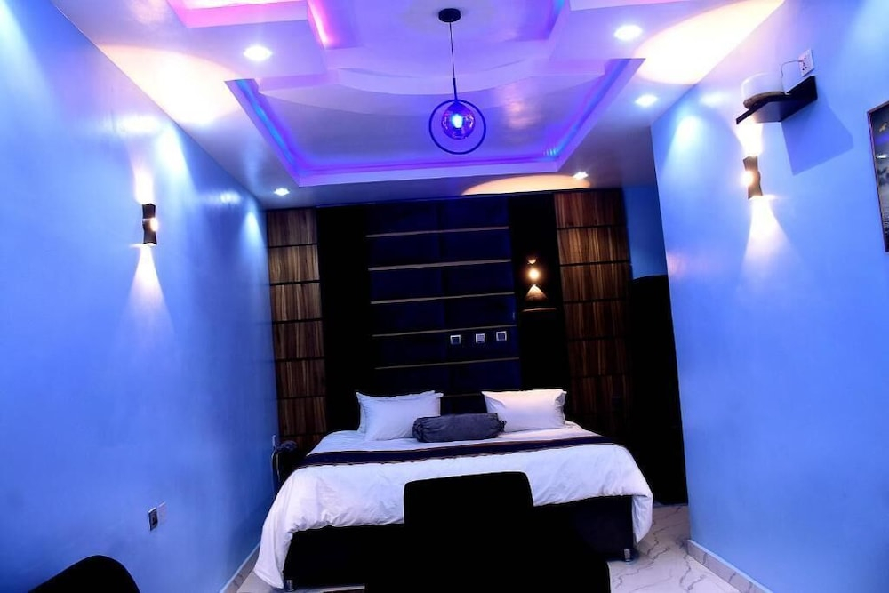 Hotel D Moore