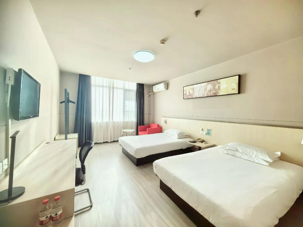 Jinjiang Inn (Wuhan Wujiashan Economic Development Zone)